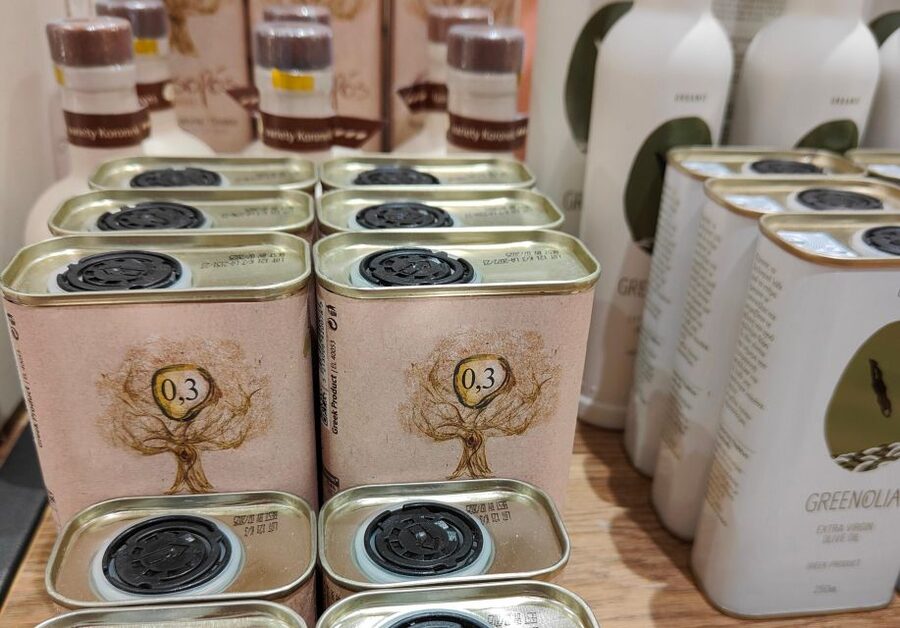 Athens Old Town: Greek Olive Oil & Herbs Tasting - Key highlights you’ll feel right away