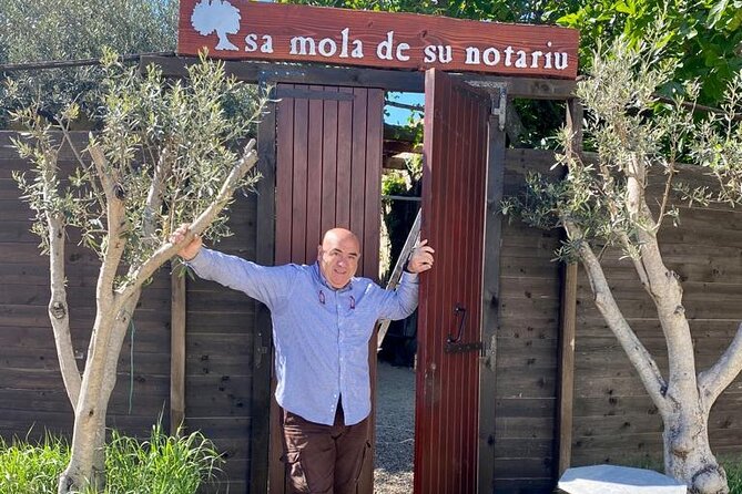 Cagliari Olive Oil Farm & Tasting (Since 1600, 20 Minutes Away) - A hands-on olive oil day trip from Cagliari