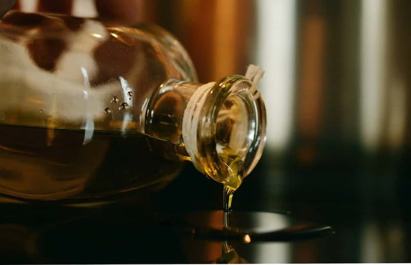 Cagliari: private tasting of fine extra virgin olive oil - Why Sardinian Extra Virgin Olive Oil Feels Personal