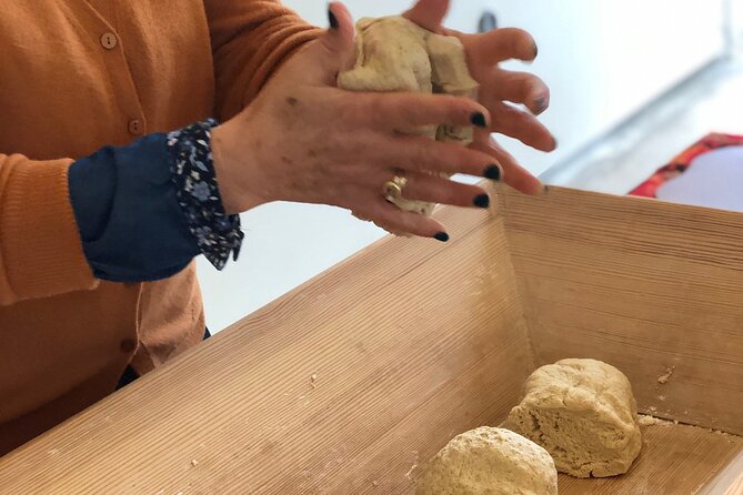 Chania Sourdough Bread Class - Olive Oil Tasting - The sourdough lesson: mix, personalize, then bake