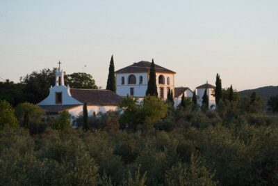 Cordoba Olive Oil mill, Wine, Passion - Getting From Córdoba Out to Villaviciosa (and Back)
