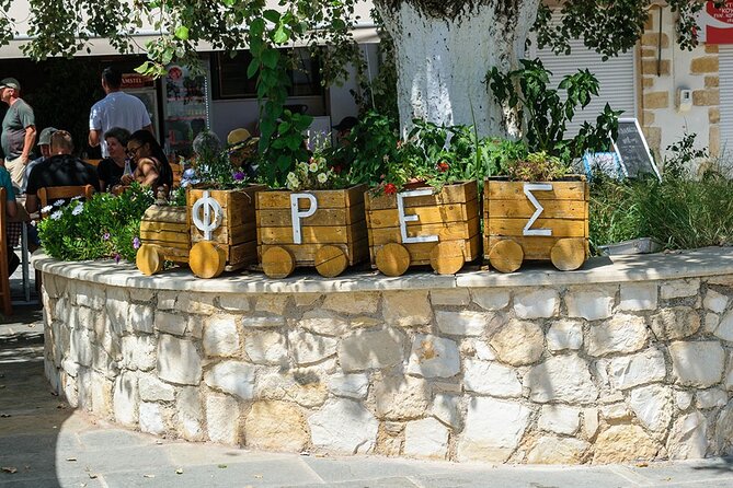 Cretan Delights - Wine, Olive Oil & Cooking Workshop from Chania - Emprosneros and Alidakis Tower: history between meals