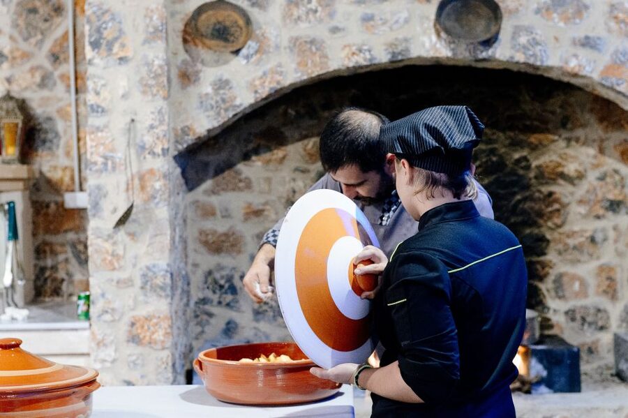 Crete: Olive Oil Factory Tour, Dinner & Traditional Dancing - How the night moves: olive oil, honey, then dinner-and-dancing fun