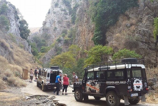 Crete's Wine and Olives Safari Tour from Chania - What to Expect on the Road: Early Start, Off-Road Time, and Seat Tips