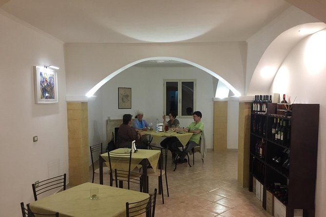 Discovering extra virgin olive oil - Meeting Pierluigi at his Vieste farm