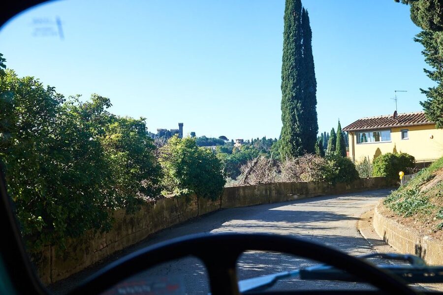 Florence: Vintage Fiat 500 Tour with Wine Tasting at Winery - Comfort and fit: when the vintage car matters