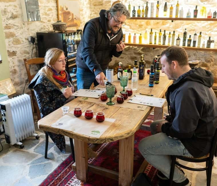 Greece in a Drop: Olive Grove Walk and Olive Oil Tasting - Arriving at Aloades Estate: where the experience starts