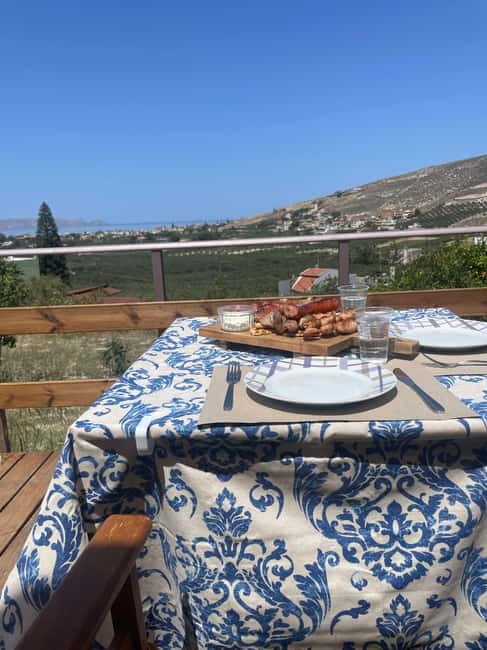 Heraklion: Sunset BBQ in the Olive Grove - The 30-minute olive and dragon fruit tour: what you actually learn