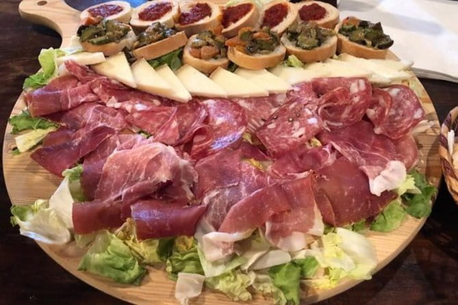 Horse ride, Olive Oil and local foods tasting in a Tuscan farm - How the Olive Oil Tasting Actually Works