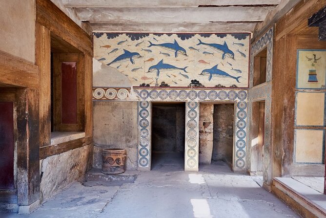 Knossos, Olive Grove, Winery - Distillery with Tastings & Lunch - A fast, focused day of Crete’s flavors