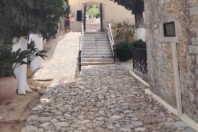 Lasithi - Zeus Cave -Olive Oil Factory - Traditional Villages - Windmills of the Lasithi Plateau: a quick stop with big payback