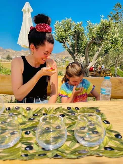 Naxos Town: Olive Oil Tasting & Baking in the Heart of Town - The Baking Part: A Simple Traditional Bread You’ll Know How to Recreate