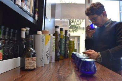 Olicatessen Olive Oil Tasting in Thessaloniki - What the 60 minutes really look like at Olicatessen