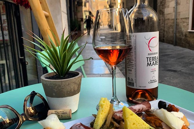 Olive Oil and Wine in Lecce - What you actually taste: wines, olive oil, and local flavors