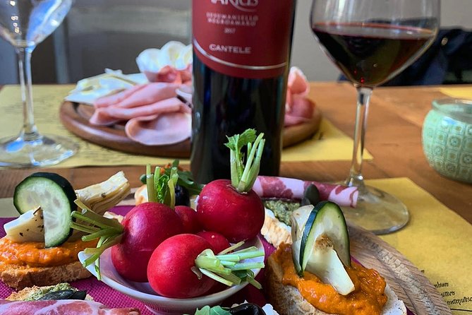 Olive Oil and Wine in Lecce - La Strada Del Vino Wine Bistrot: the vibe and the pacing