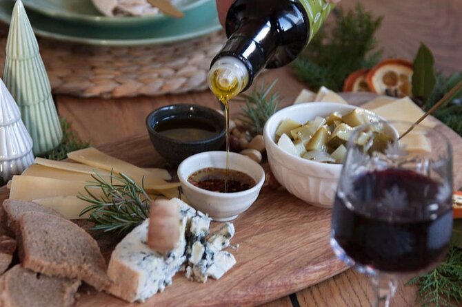 Olive Oil, Cheese, and Wine Tasting with Local Expert - Logistics, Timing, and How Small-Group Format Helps