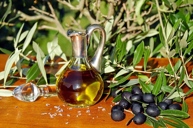 Olive Oil tasting breakfast & Tour in Cordoba - How to taste olive oil like you mean it (without fake seriousness)