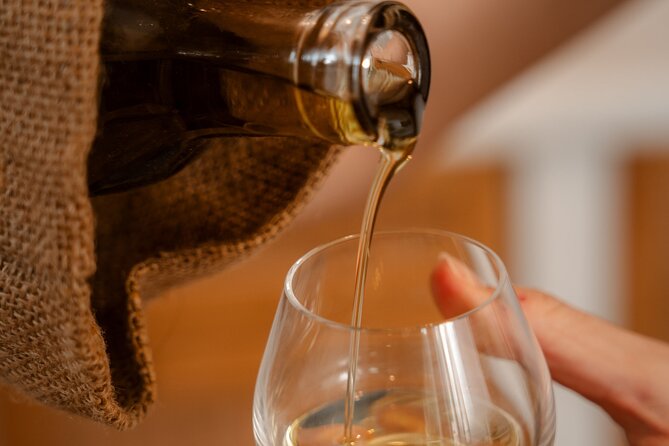 Olive Oil Tasting & Fun Baking Class in the heart of Naxos Town - Extra virgin olive oil: learn to smell what matters