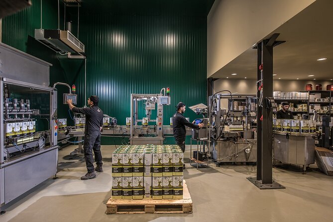 Olive Oil Tasting in Crete - Who This Olive Oil Seminar Suits Best
