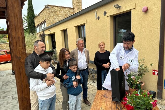 Olive Oil Tours and Tasting at Frantoio di Montalcino - Bottles to take home: shopping without the hard sell