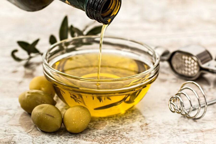 Ostuni: Olive Oil Tasting Tour - The grove walk: how tree age shapes your tasting