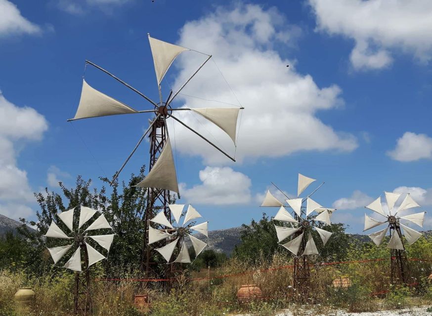 Private-Knossos Palace-Zeus -Villages-Olive Oil Factory - A day that connects mountain Crete to Minoan legend