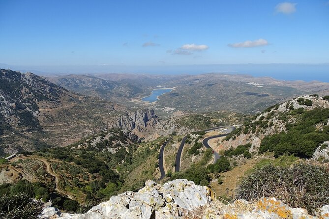 Private Tour-Knossos Palace Zeus Cave Olive Oil Mill & Wine - Tzermiado village walk: narrow streets, easy wandering