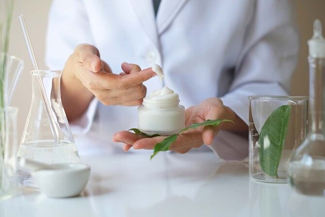 PRIVATE Workshop ESSENTIAL OILS & OLIVE OIL Factory with TASTING - Getting the Most Out of the Day (Without Overpacking)