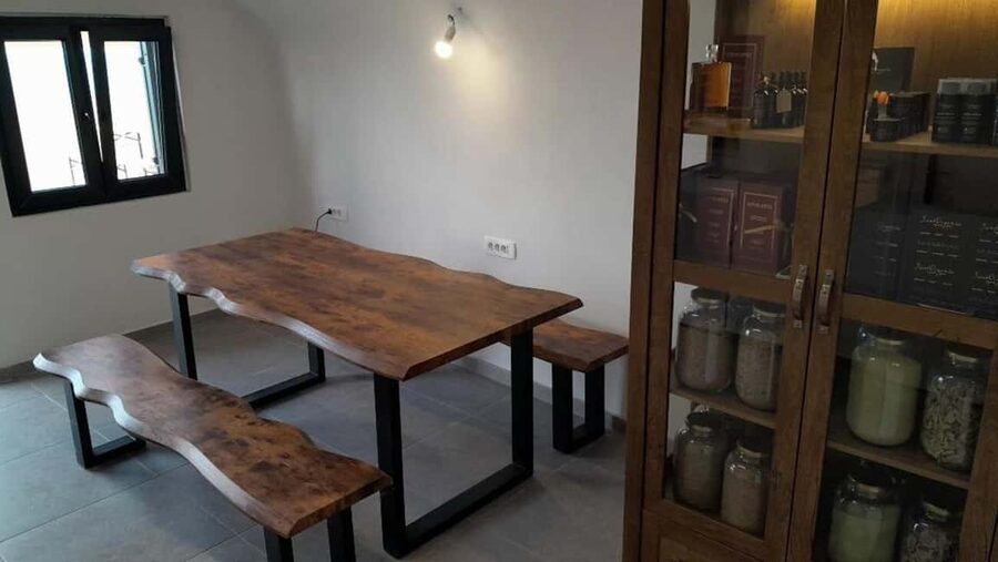 Santorini: Private Olive Oil tasting & Liqueur experience - Price and value: is $58 worth it?