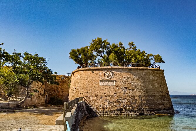 Shore Escape: Chania, Monastery & Olive Oil Tasting - Chania Old Town and the Venetian harbor harbor-side views