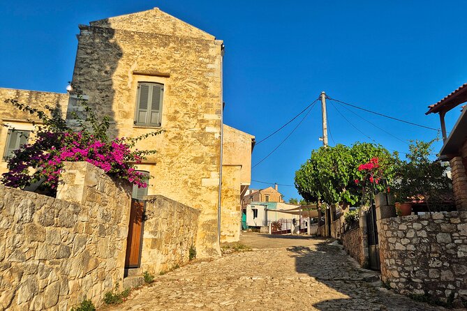 Shore Escape: Chania, Monastery & Olive Oil Tasting - Who should book this tour