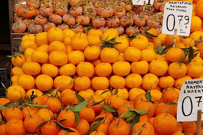Traditional breakfast in markets with olive oil and honey tasting - Olive oil and honey tastings: expect an extra add-on