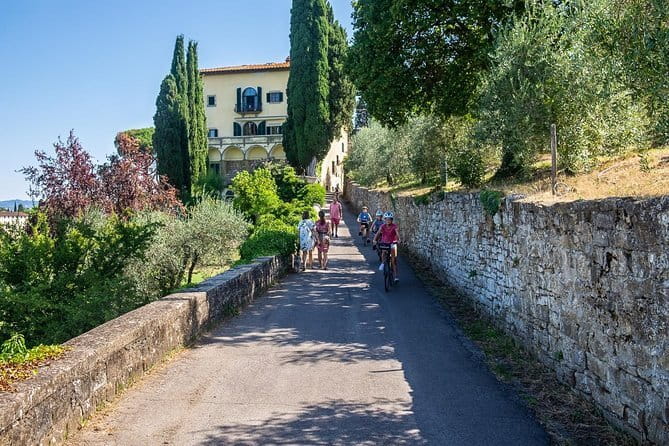 Tuscany Bike Tour with Wine, Oil and Food in the Florentine Hills - Key highlights worth prioritizing