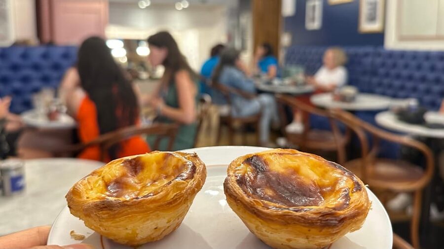 Unveiled Secrets of Porto + Olive Oil Tasting - Porto in three hours: a smart route for art, faith, and flavor