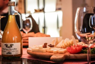 Verona centro: Olive Oil Tasting Experience - A 1-hour lesson: how you’ll learn to recognize good extra virgin