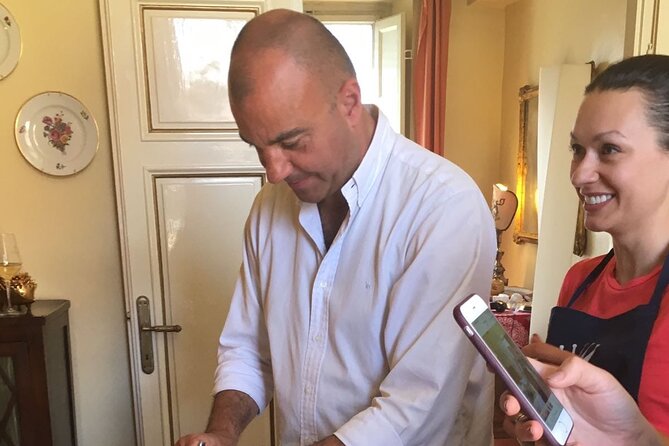 Wine and Extra virgin olive oil tasting in Lucca, Tuscany - Why the small group cap (15) is the secret sauce