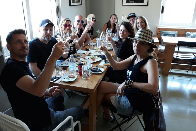 Wine & Olive Oil Tour with Lunch at Milia Mountain Retreat - Who should book this tour, and what you should bring